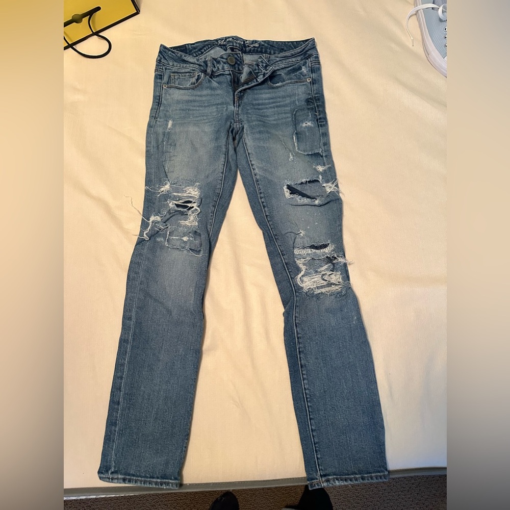 American eagle women’s jeans size 2 short